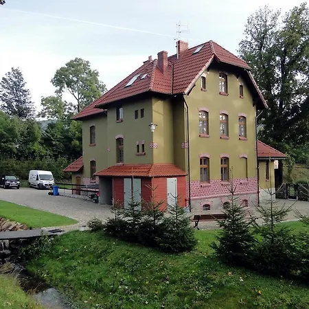Bed & Breakfast Gosciniec Rudawski Kamienna Gora