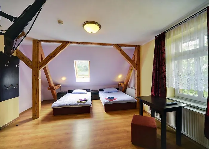 Gosciniec Rudawski Каменна-Гура